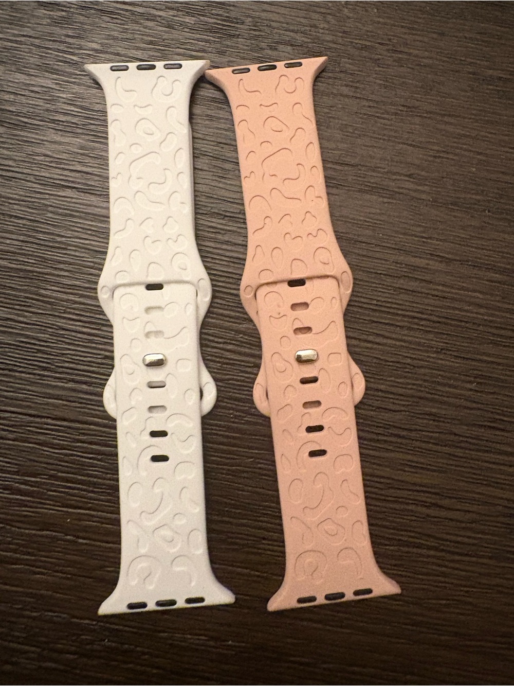 Silicone Leopard Texture Replacement Watch Bands - White and Light Pink